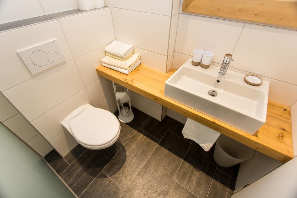Ferienland Stubai Aparthotel Фулпмес Стая снимка