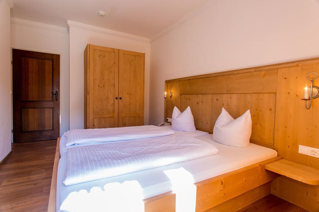 Ferienland Stubai Aparthotel Фулпмес Екстериор снимка